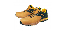 OBUV AMBLER LOW vel. 43